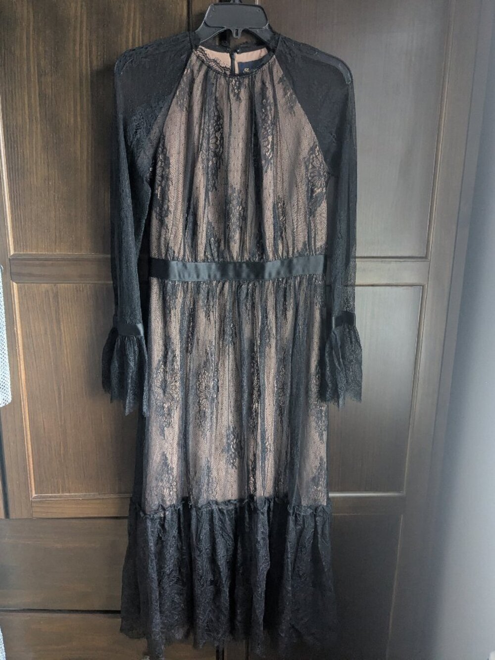 Shoshanna Midnight Lace Dress – Size 6 – Black/Nude
